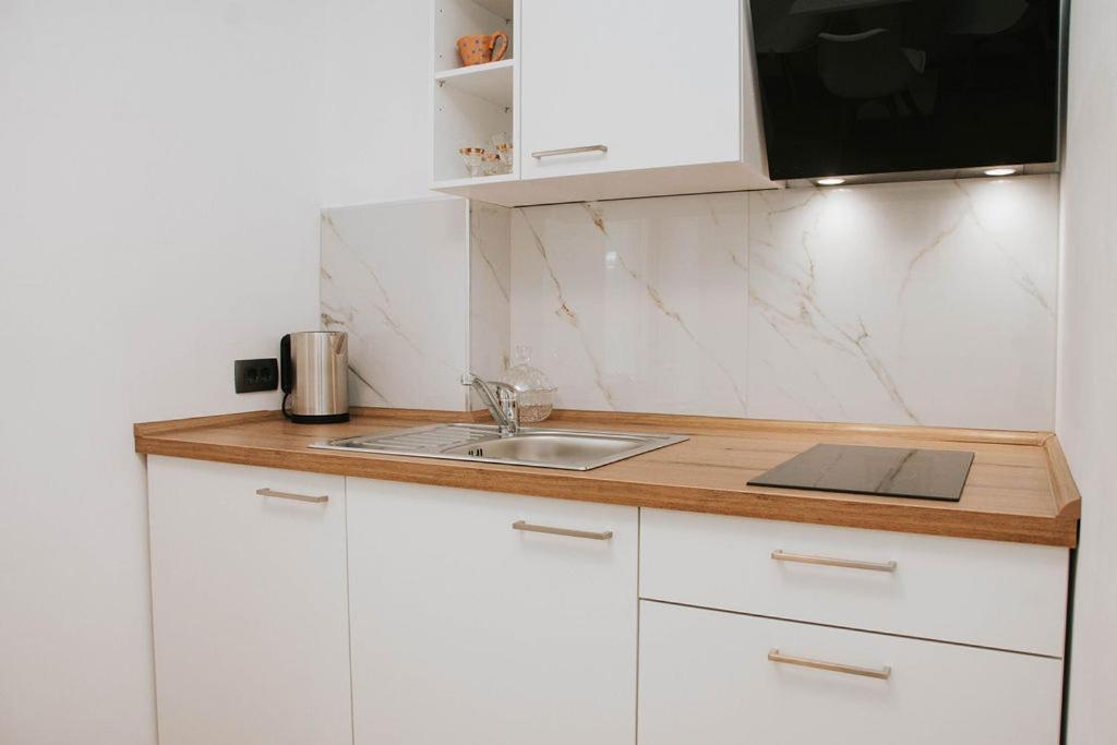 Apartmaji Ursic Кобарид Экстерьер фото