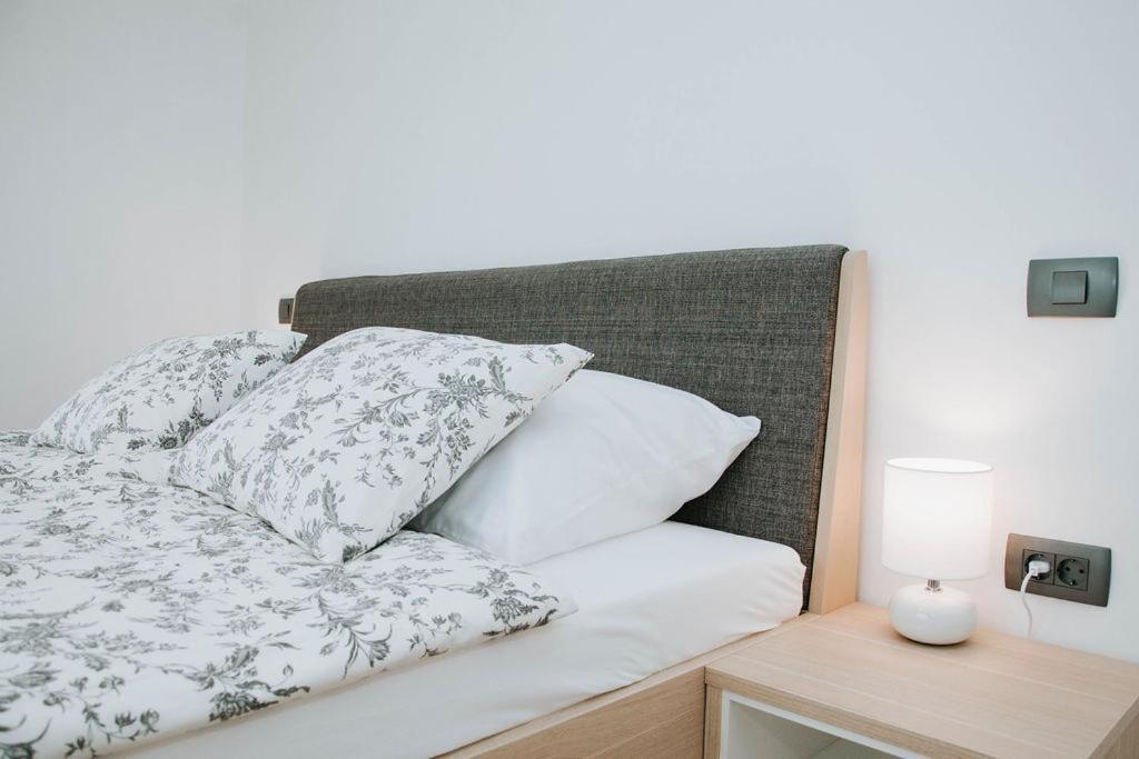 Apartmaji Ursic Кобарид Экстерьер фото