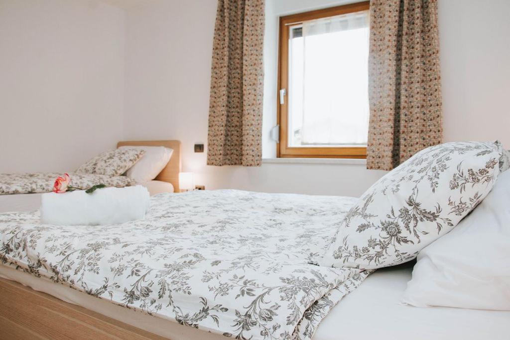 Apartmaji Ursic Кобарид Экстерьер фото